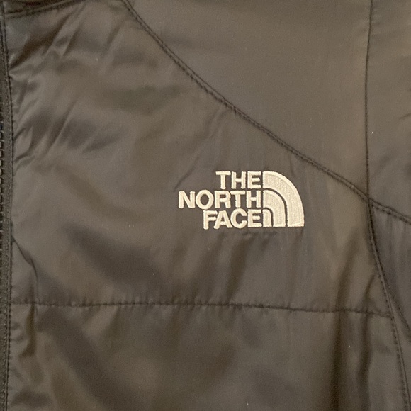 The North Face Two side Vest extremely beautiful black color BNWOT - Picture 3 of 17
